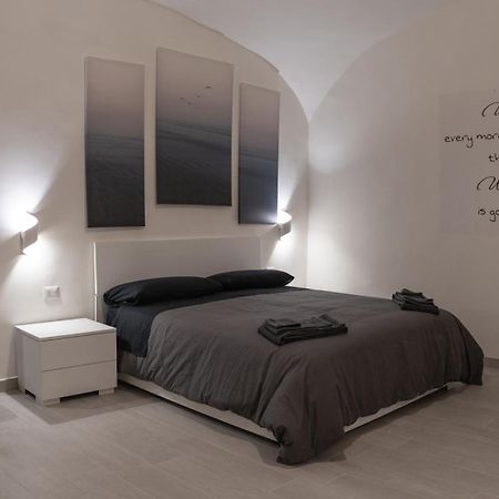 Dietro Al Plebiscito Luxury Suite Νάπολη Εξωτερικό φωτογραφία