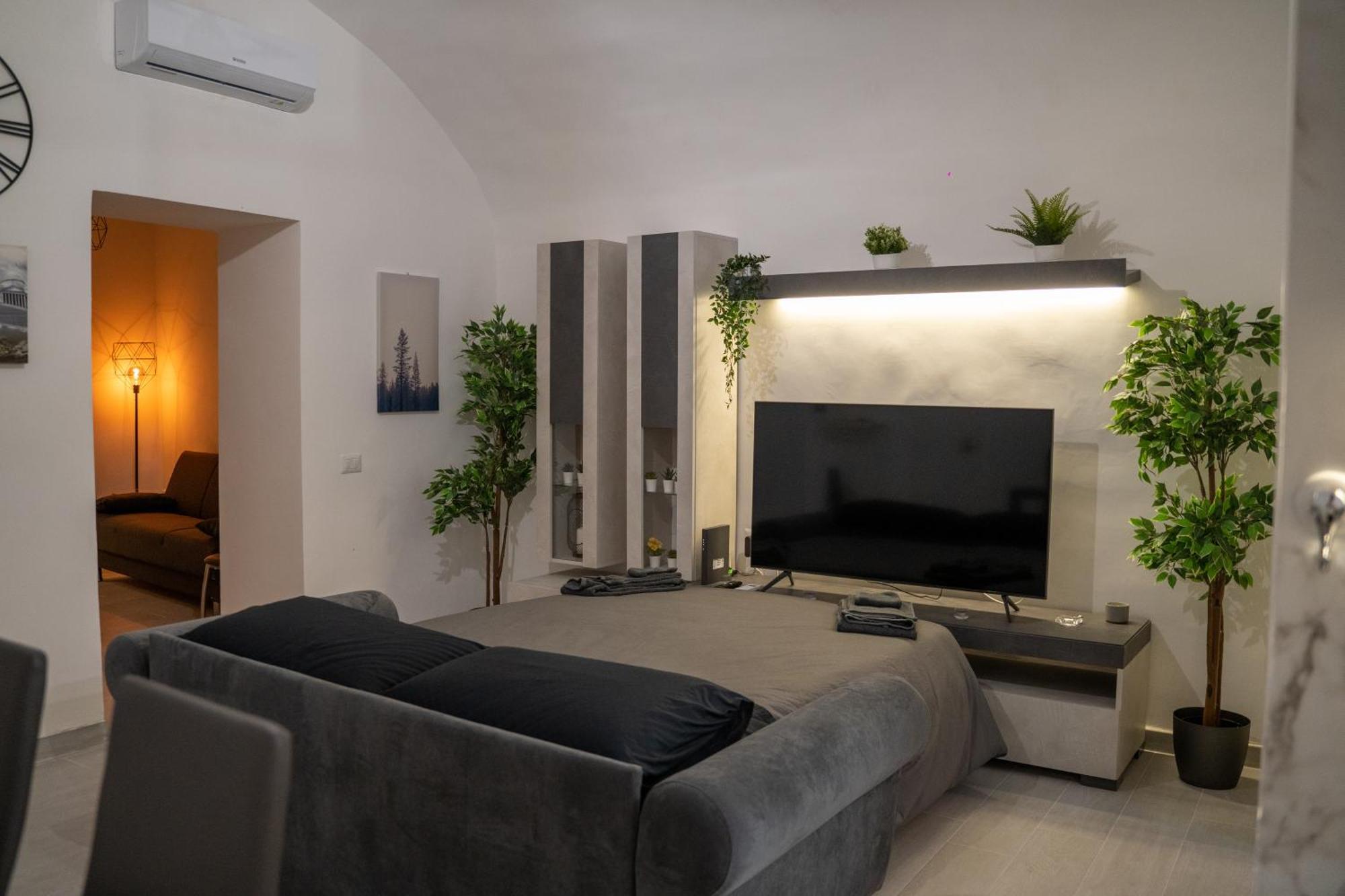 Dietro Al Plebiscito Luxury Suite Νάπολη Εξωτερικό φωτογραφία